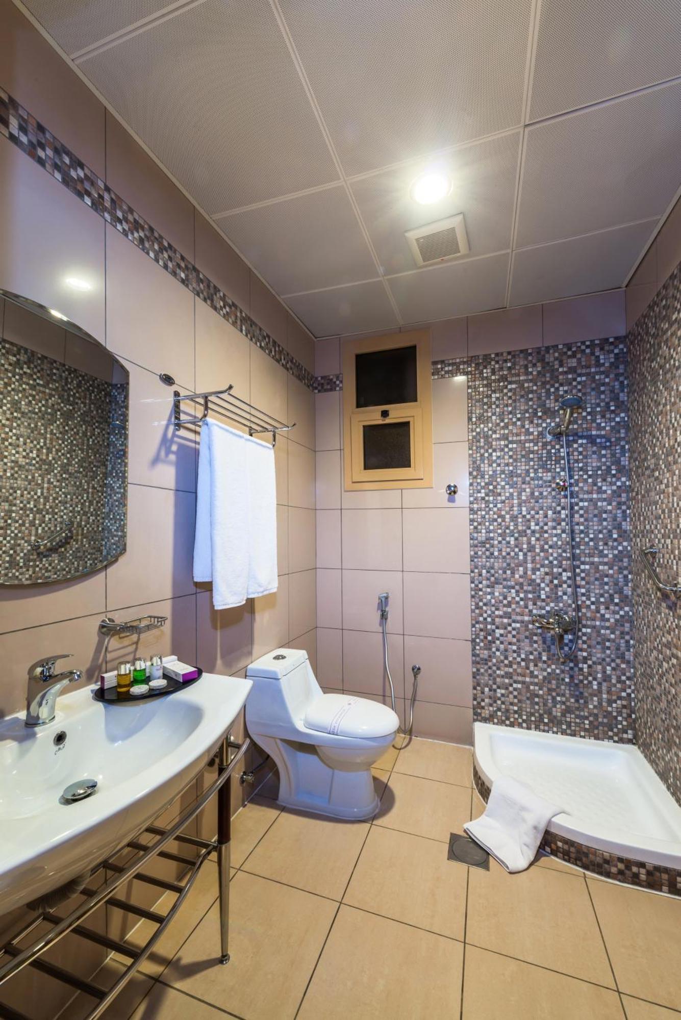 Boudl Al Fakhria Aparthotel Unaizah Εξωτερικό φωτογραφία