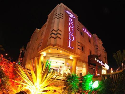 Boudl Al Fakhria Aparthotel Unaizah Εξωτερικό φωτογραφία