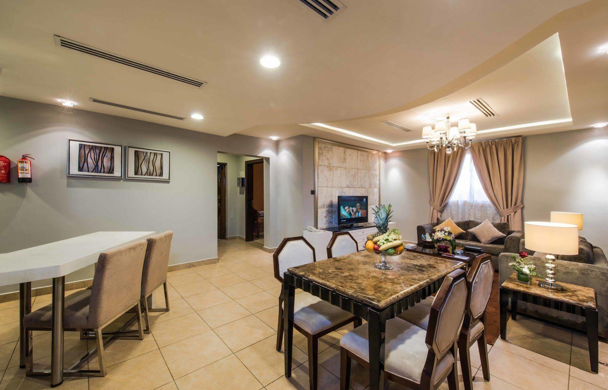 Boudl Al Fakhria Aparthotel Unaizah Εξωτερικό φωτογραφία